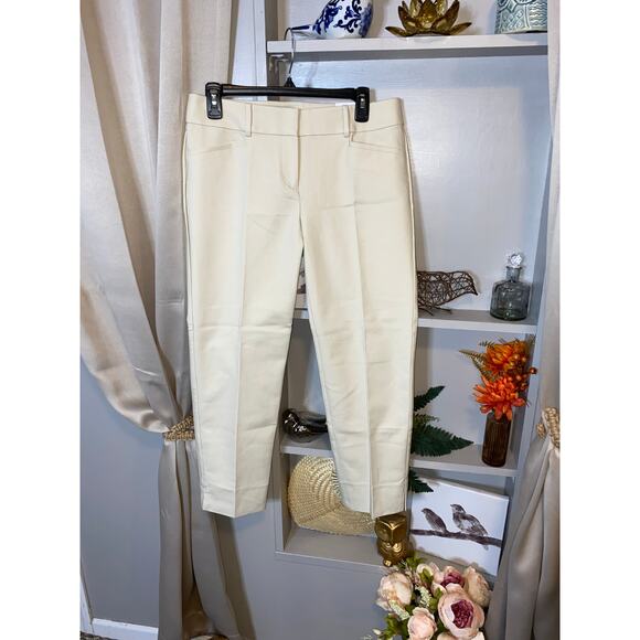 LOFT NWT The Riviera Pant size 4 Cropped Nude Tan Cream New Pants - Picture 2 of 11